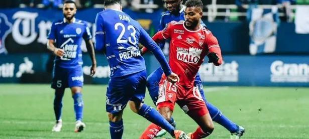 爱游戏官网-包含巴黎FC遭遇布雷斯特绝平，积分榜上升一位的词条