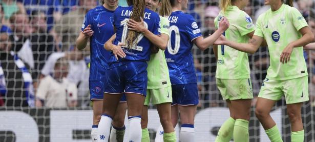 爱游戏体育平台-巴塞罗那中场发挥抢眼，欧冠决赛成热门的简单介绍