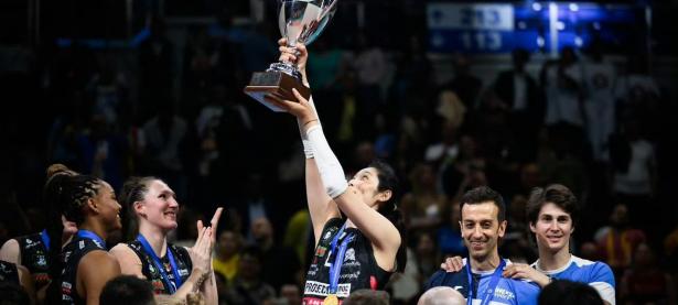 爱游戏官网-顶级巅峰，球员表现出色技术才能，比赛场面激动人心的简单介绍