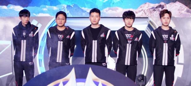 爱游戏官网网页版入口-包含菲律宾球员加入美国职业联赛，展现进步之路的词条