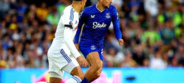 曼城大胜里昂，实现连胜，领跑英超！的简单介绍