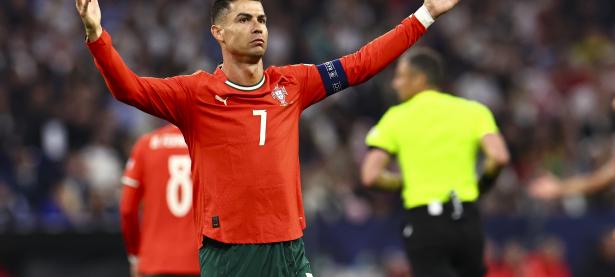 爱游戏网页版入口-欧国联赛新秀崭露头角，展现实力