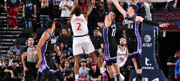 爱游戏在线登录-快船队客场战胜掘金队，伦纳德连拿+统治比赛的简单介绍