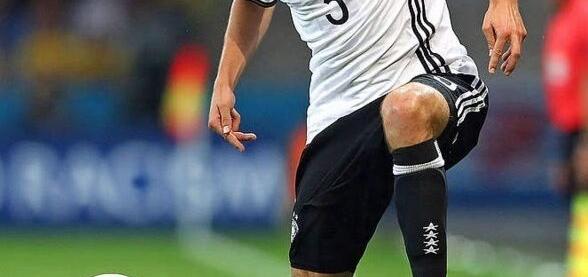 爱游戏官网-关于法国豪取大胜，打破对手防线获得分的信息