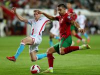 爱游戏体育平台-瑞典队在欧洲杯预赛中表现抢眼，积分榜立于不败的简单介绍