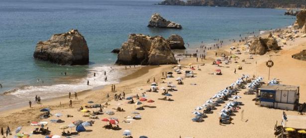 爱游戏网页版登录入口-塞浦路斯游泳选手再登领奖台，实力强劲的简单介绍