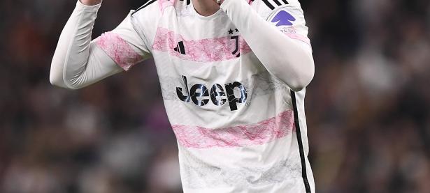 爱游戏-尤文图斯职业球员表现出色，赢得胜利的简单介绍