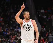 猛龙难扼白熊力克奇才，大金刚距离成为抢断王还有一步之遥的简单介绍