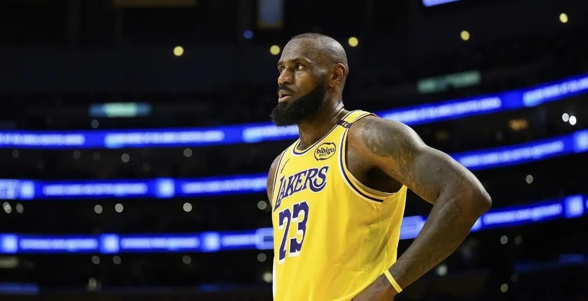 詹姆斯横空出世：瑞典主场击溃捷克，晋级淘汰赛的简单介绍