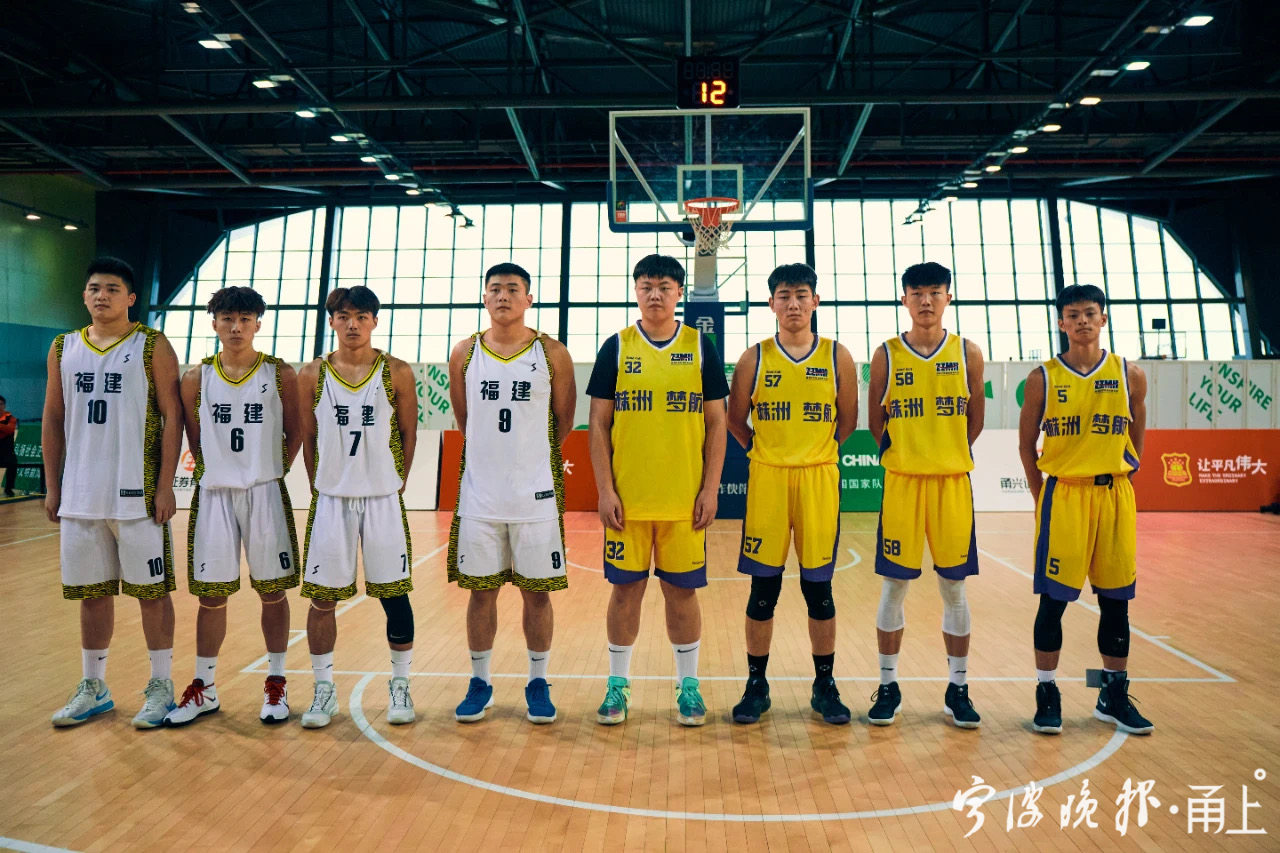 包含广东队全场碾压全国篮球锦标赛，如同剧本杀再现，进球的词条