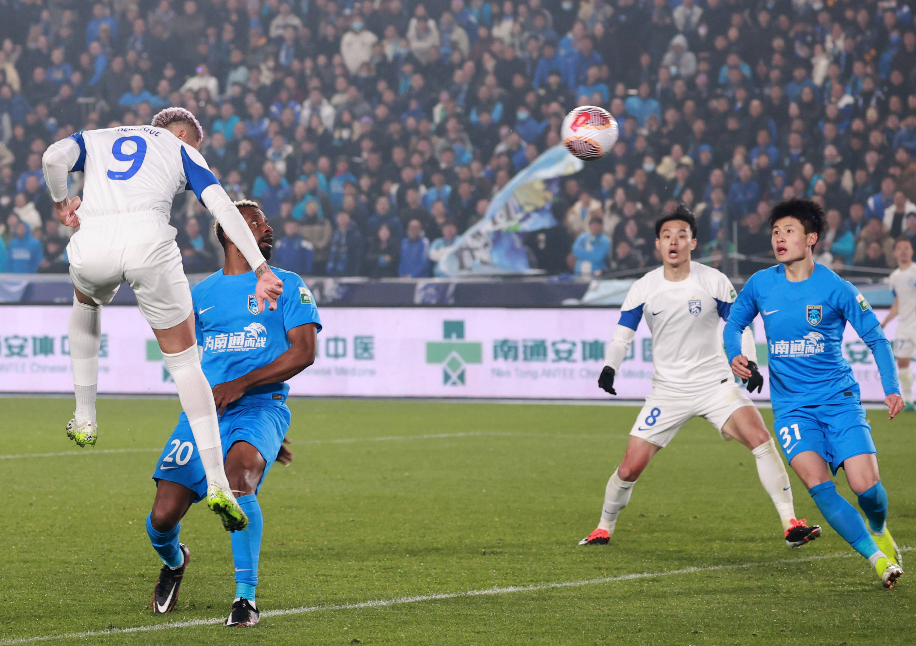 球员比赛状态火爆，为球队带来连胜