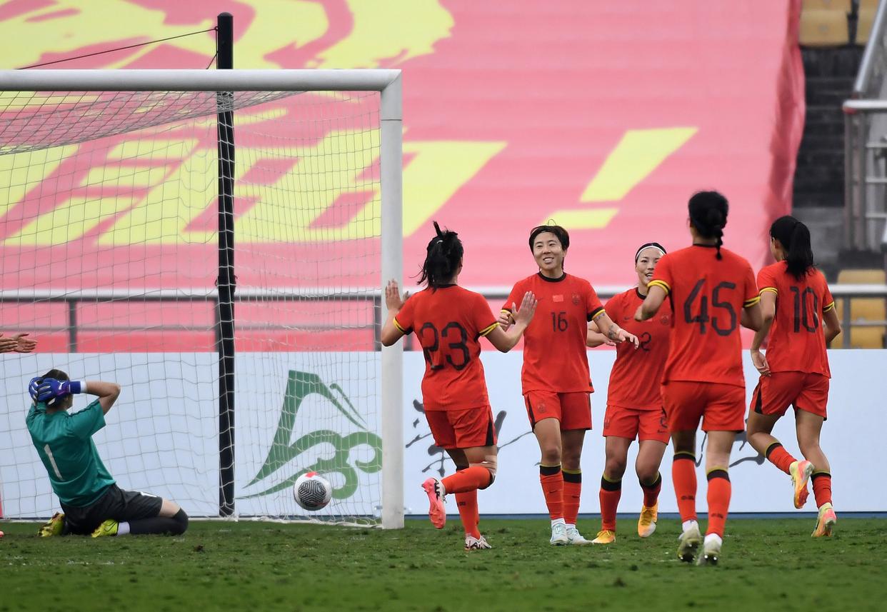 亚洲女足锦标赛中国队强势进军