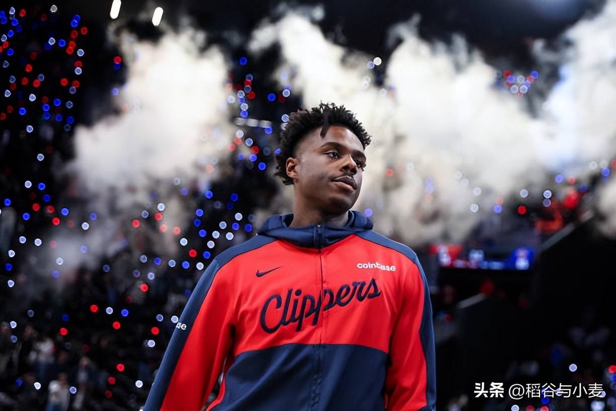 惊艳表现,球员个人能力出色! 惊艳表现,球员个人能力出色!