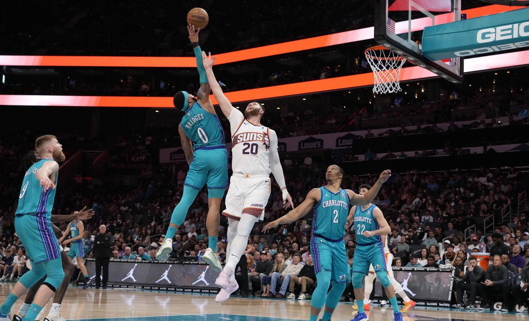 黄蜂舍弃巨头打造团队篮球，效果显著的简单介绍