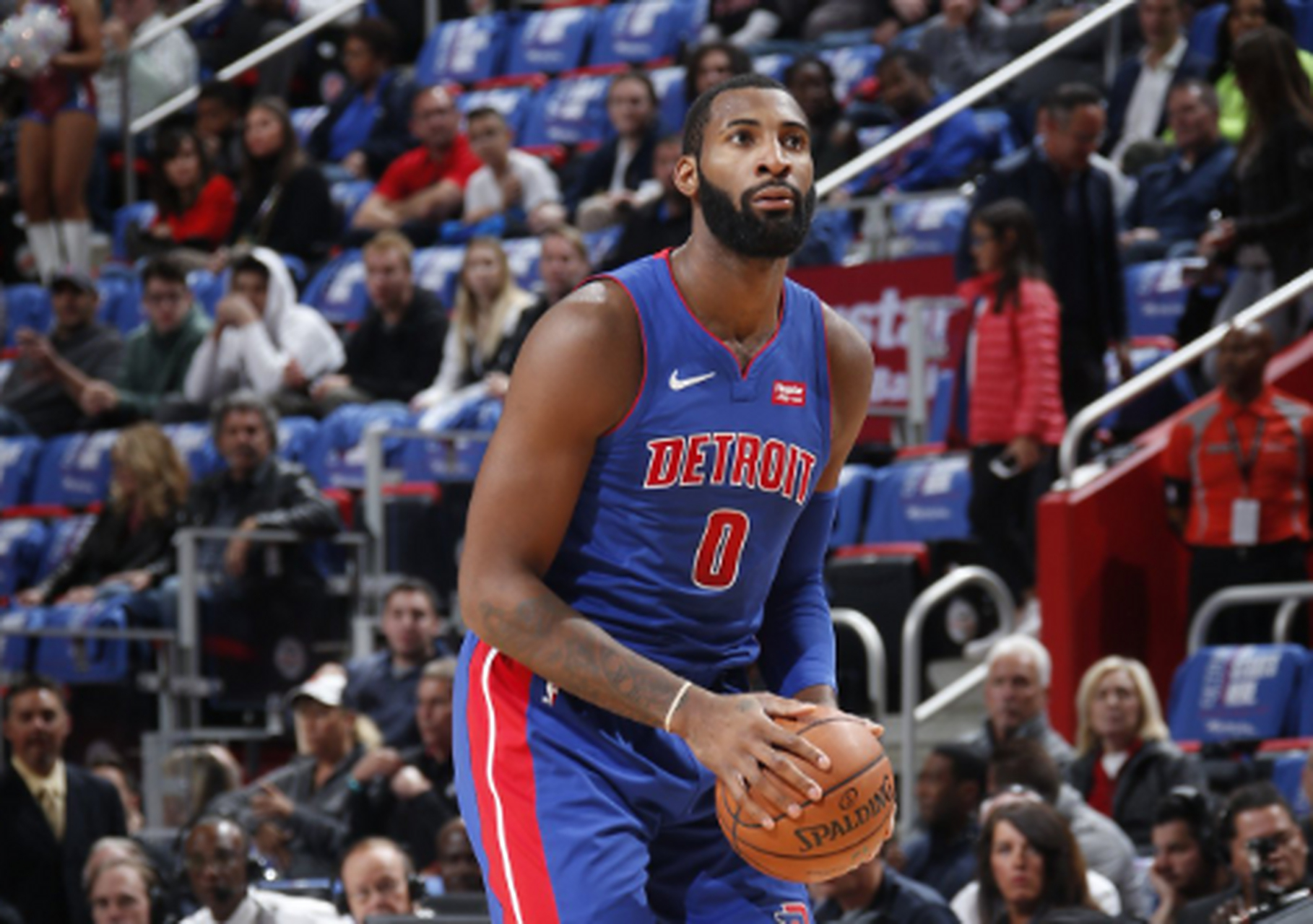 关于篮网队德拉蒙德受伤，全队叹息不已的信息