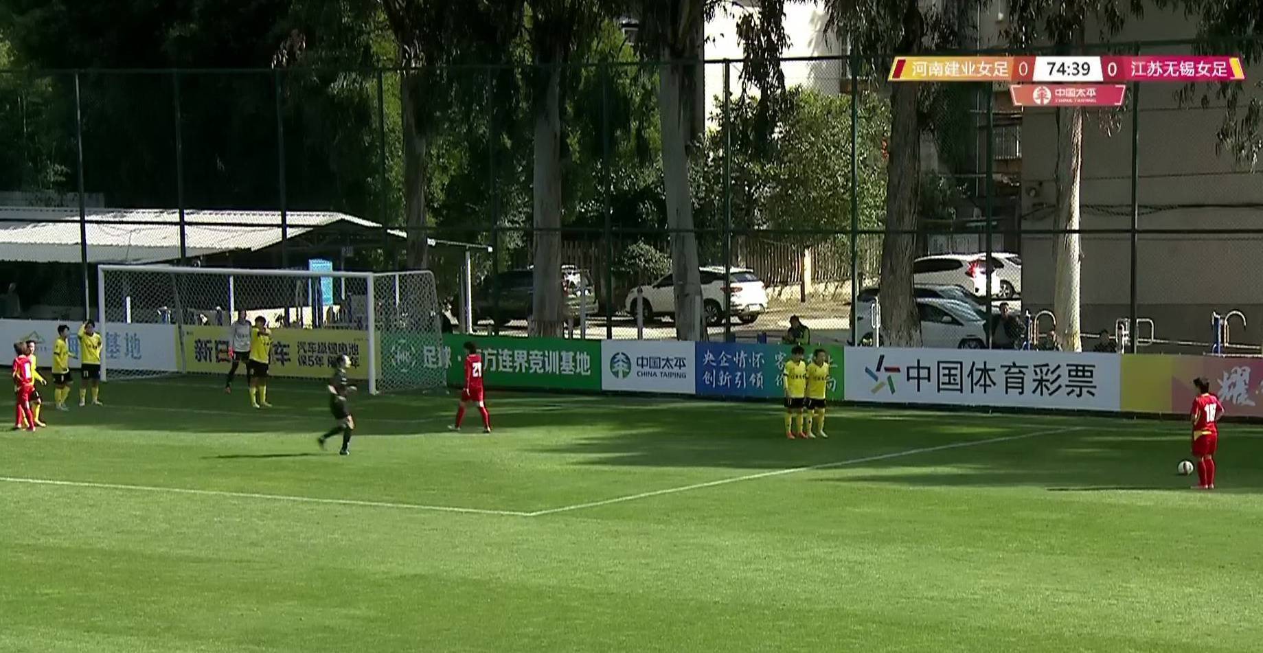 武汉卓尔客场战平河南建业，保持不败