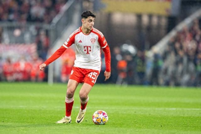 斯图加特客场失利,降级压力再上升的简单介绍 斯图加特客场失利,降级压力再上升的简单介绍