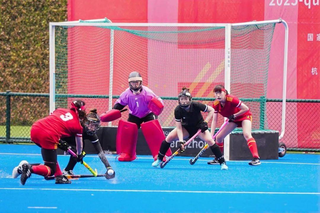 关于爱尔兰选手展现实力，夺得女子曲棍球比赛冠军的信息