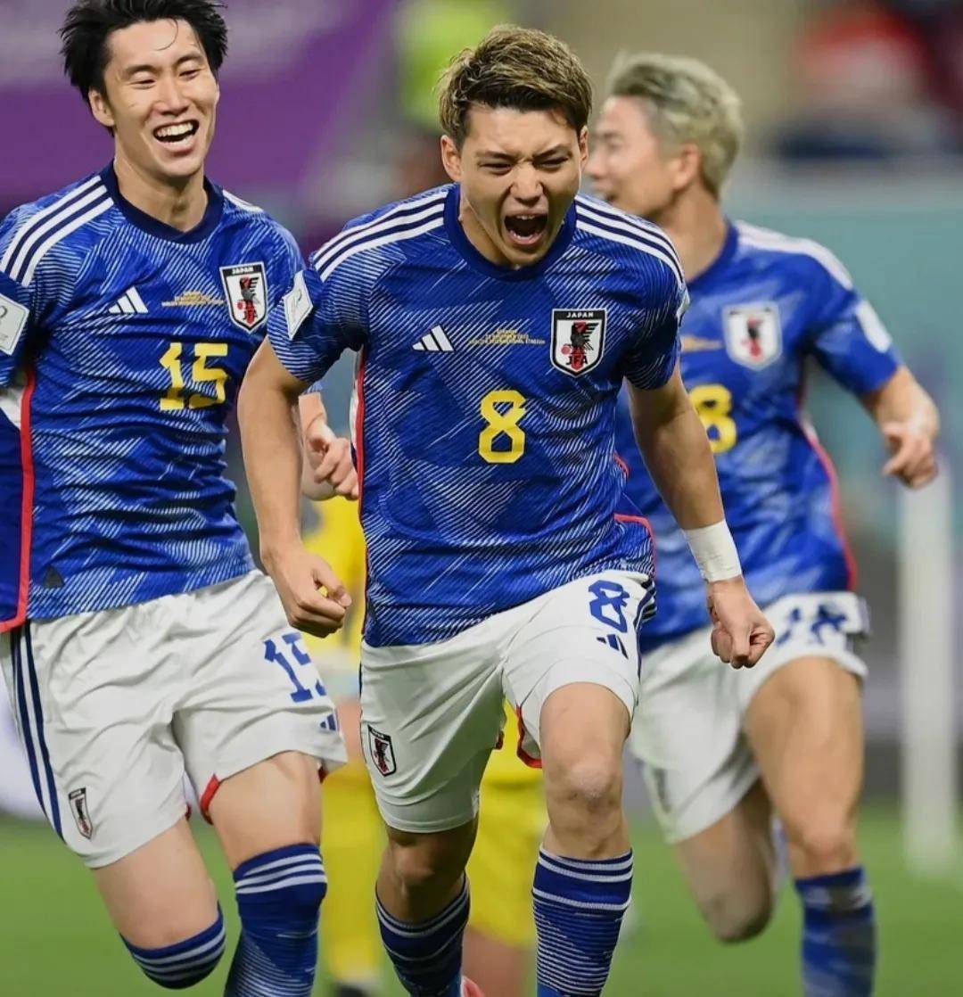 西班牙跳水选手坚持训练战胜强敌的简单介绍