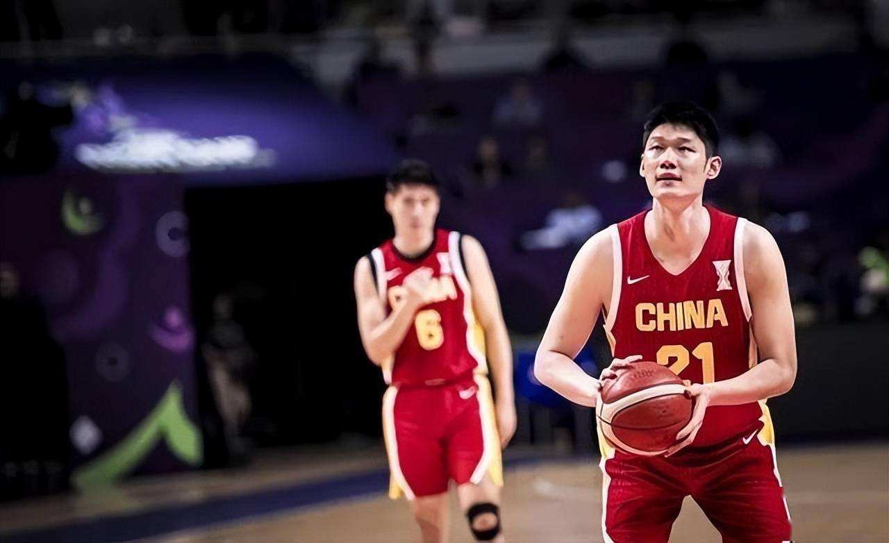 包含海南男篮士气高昂，球员斗志昂扬拼尽全力！的词条