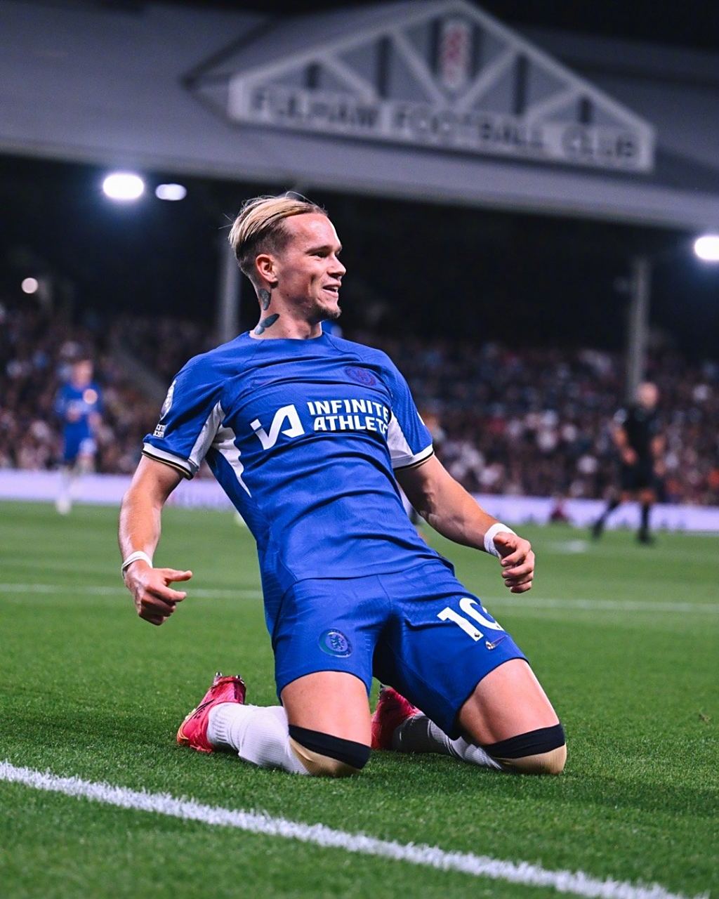 切尔西客场失利，遭遇英超赛季首败