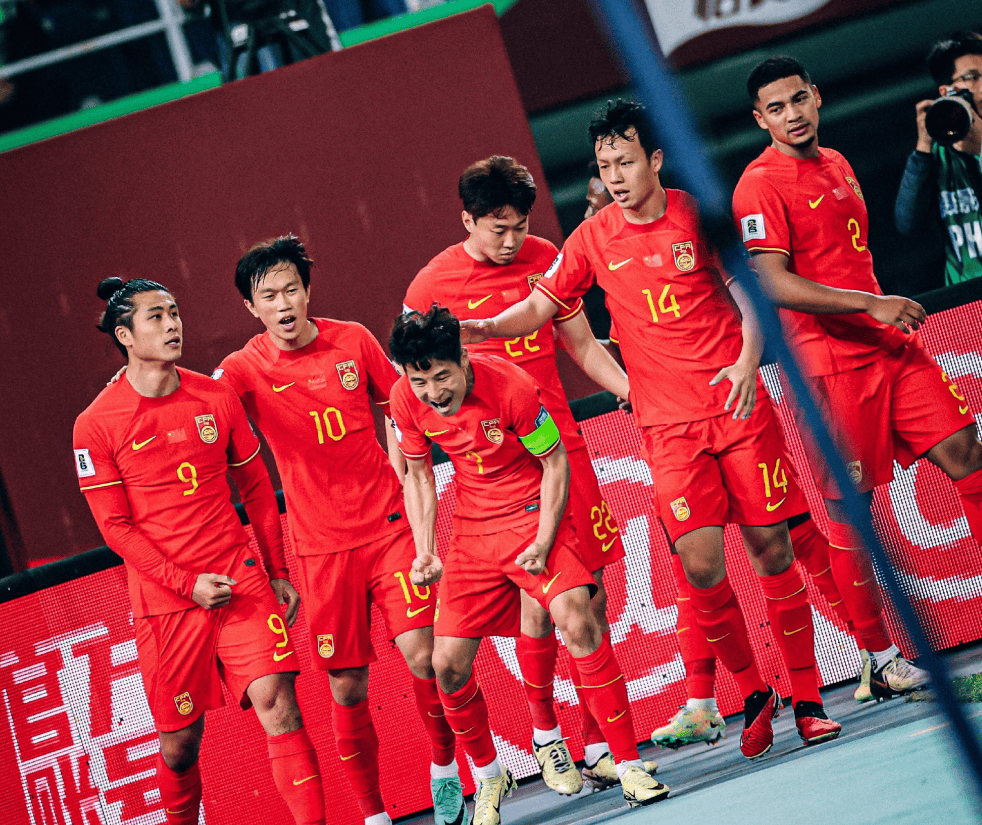 泰国队英勇斗志，向征服亚洲足坛迈进的简单介绍