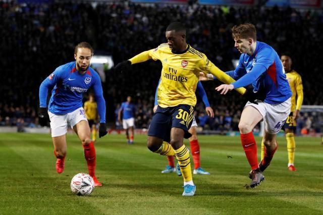 包含汉堡球队整体表现欠佳，遭遇连败颓势难挽回的词条