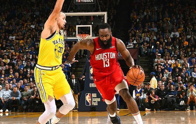 火箭筹码出场,狂胜对手晋级 火箭筹码出场,狂胜对手晋级