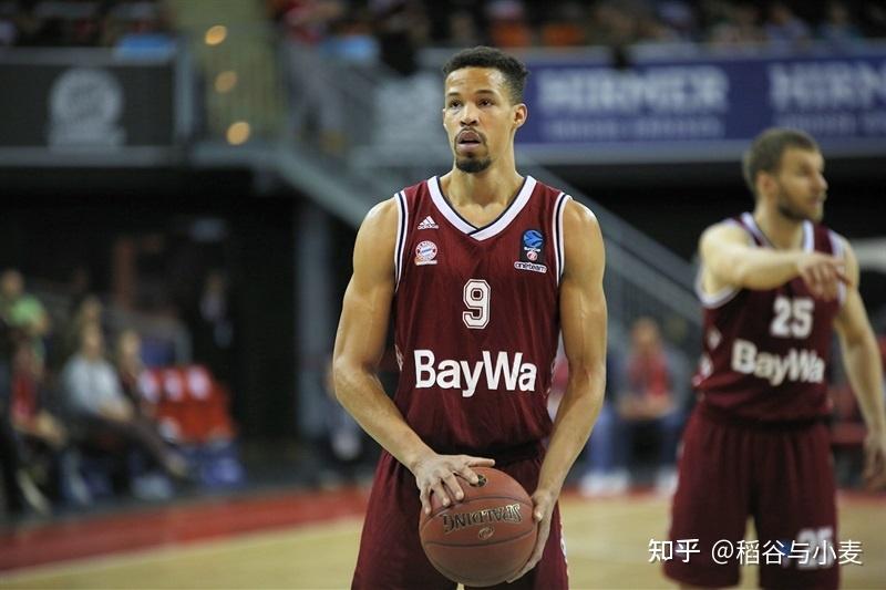 活塞老将表态愿为球队延长合同,态度备受赞赏 活塞老将表态愿为球队延长合同,态度备受赞赏