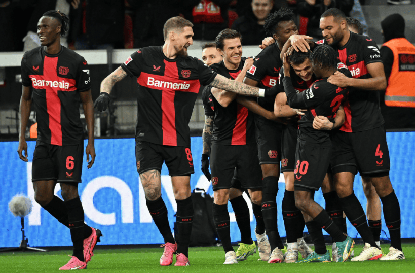 关于不来梅后防失误频现，需加强训练的信息