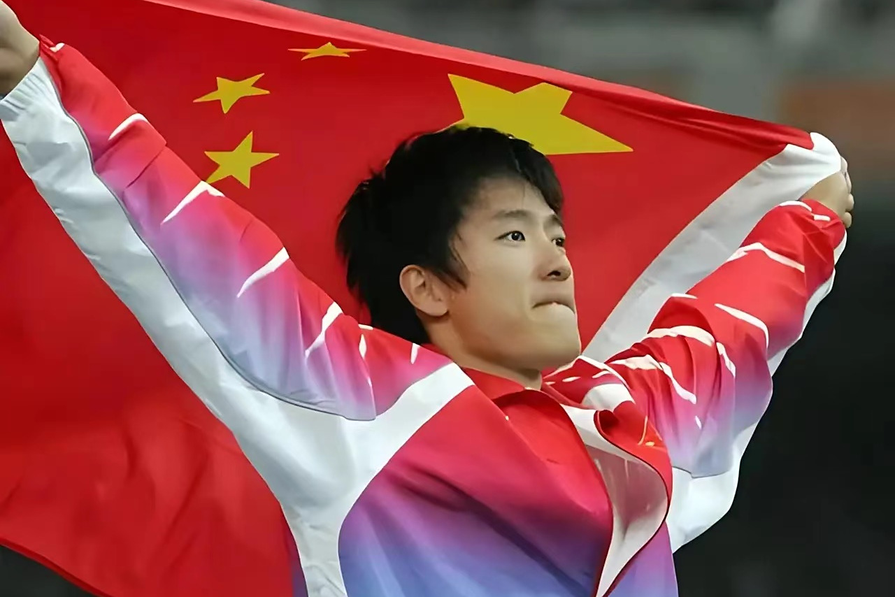 视频回放精彩瞬间,运动员成就被世人赞叹的简单介绍 视频回放精彩瞬间,运动员成就被世人赞叹的简单介绍