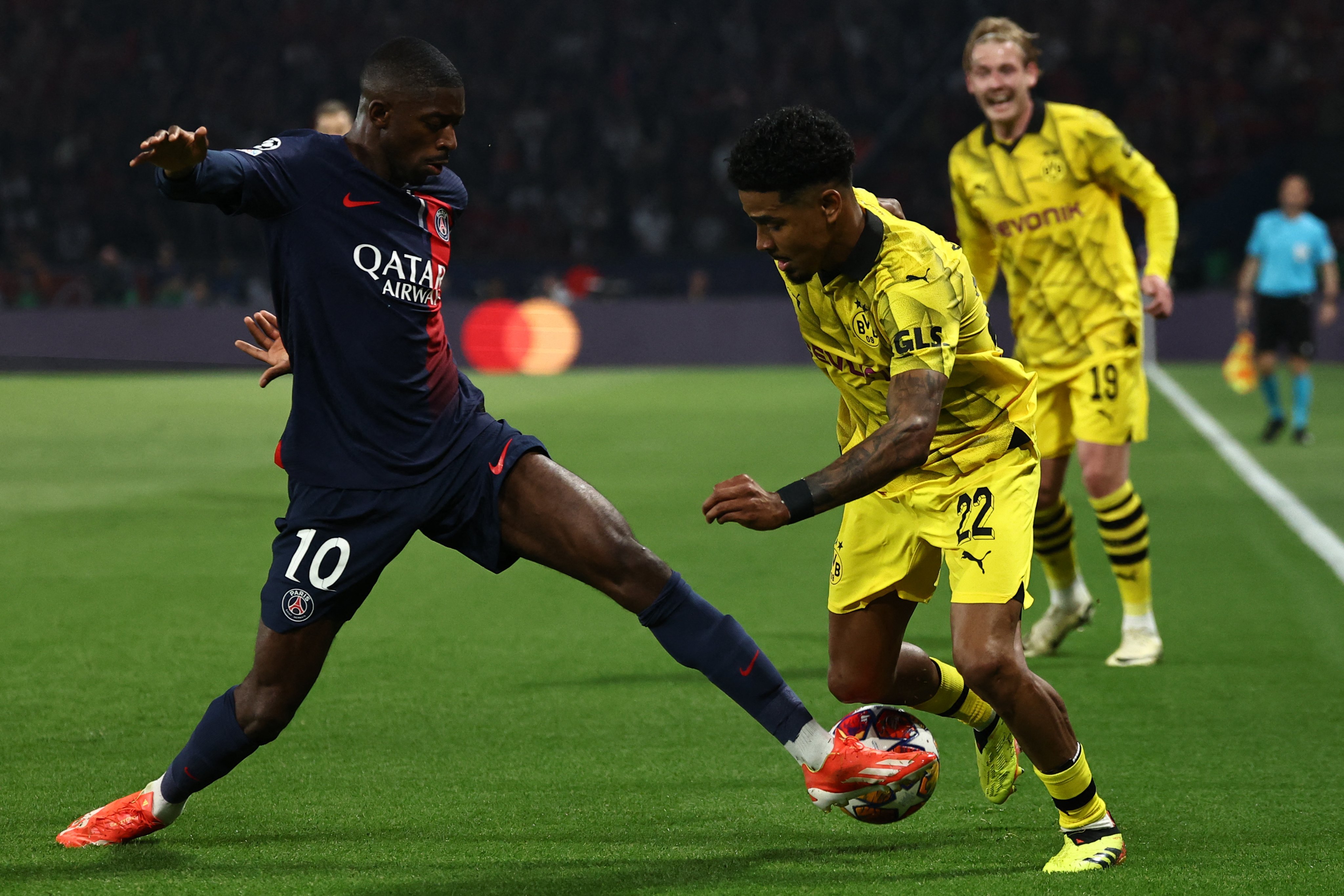 多特蒙德主场力擒对手,主场取得胜利 多特蒙德主场力擒对手,主场取得胜利