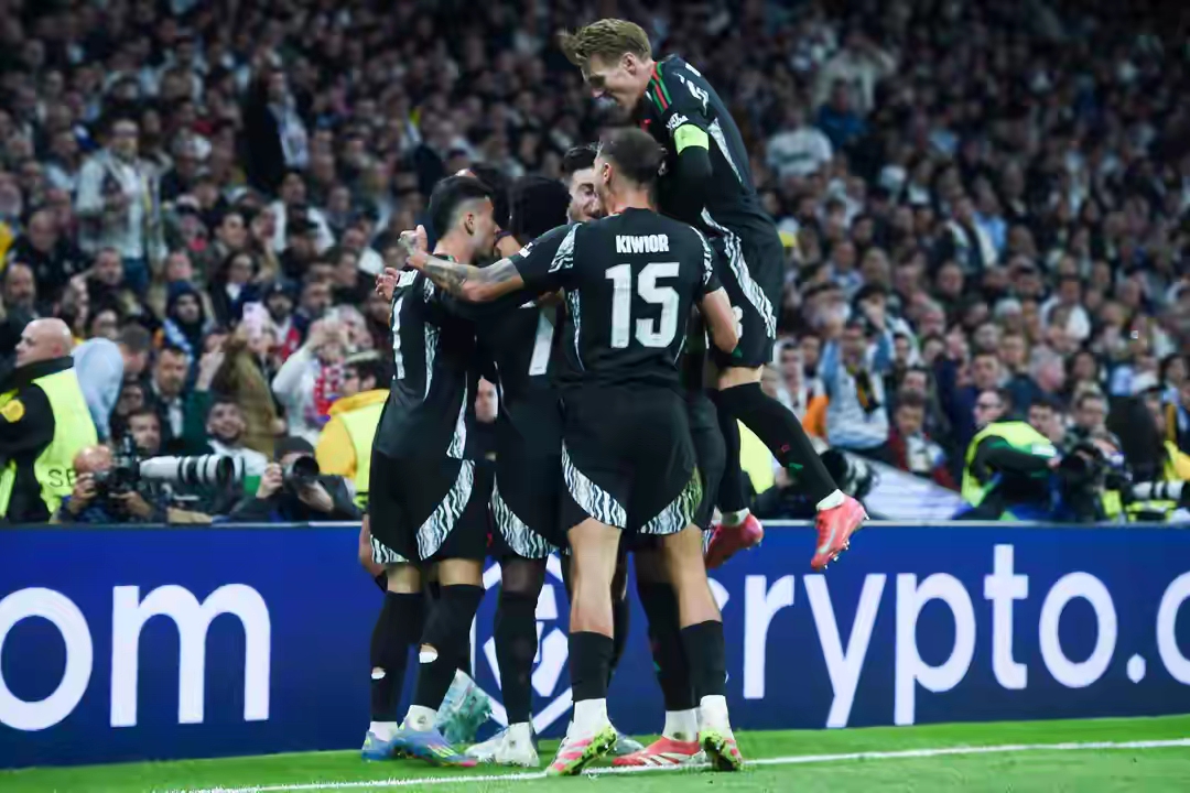 巴塞罗那闷平，惜败曼城无缘欧冠半决