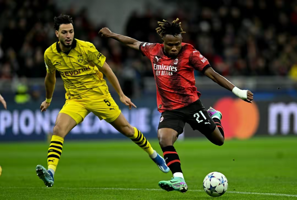 包含南极球队遗憾失利仅取分提前无缘淘汰赛的词条