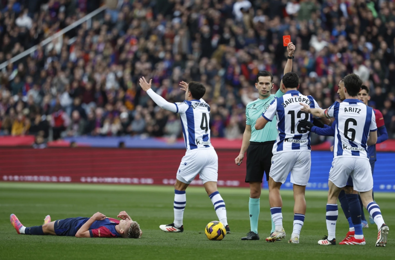 圣埃蒂安主场不敌图卢兹，遭遇法甲连败